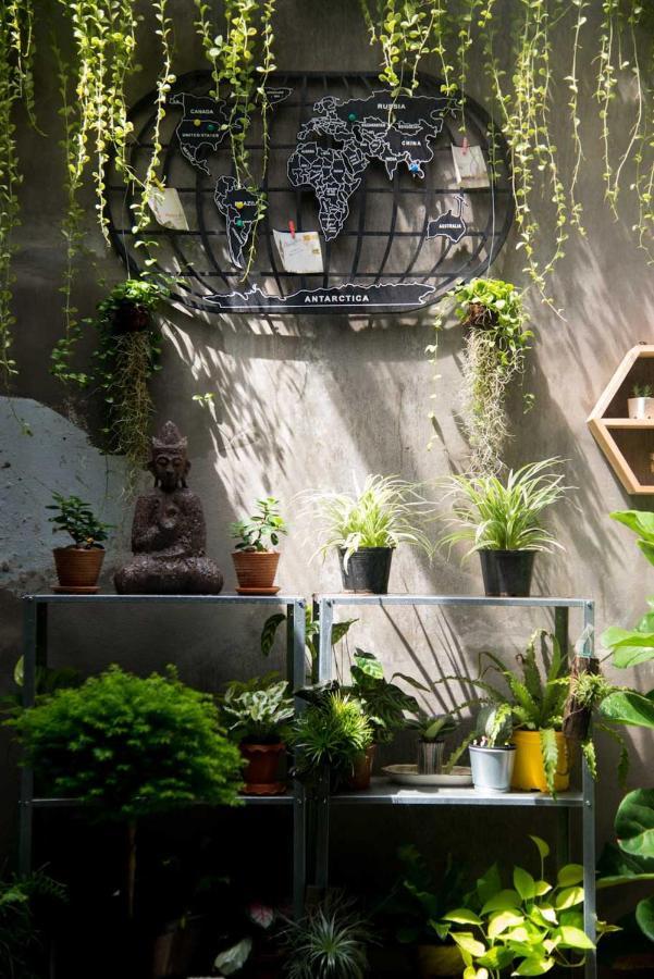 Teegether Hostel Bangkok Exteriör bild