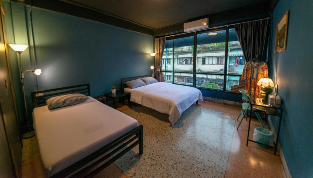 Teegether Hostel Bangkok Exteriör bild