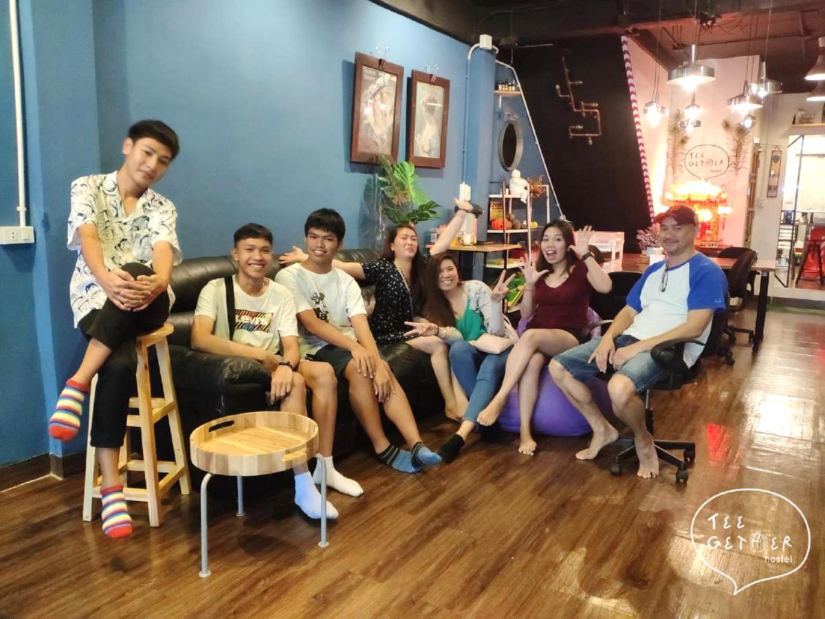 Teegether Hostel Bangkok Exteriör bild